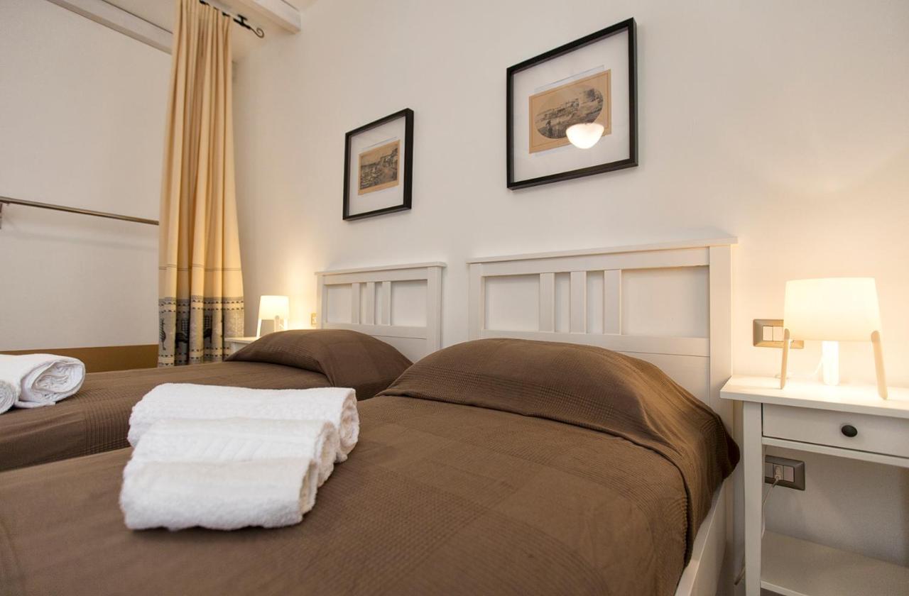 P.umberto Old Town Apartment *