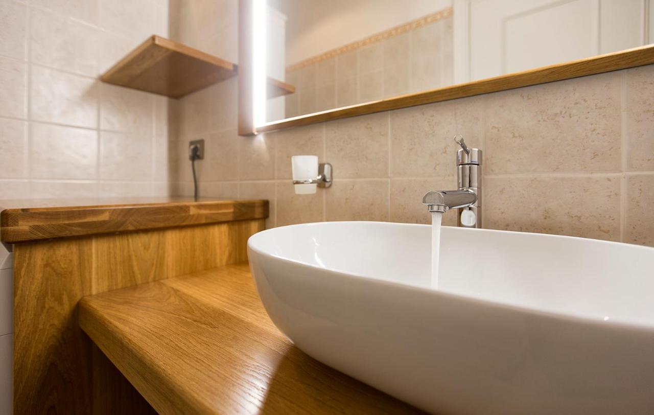 Apartment P.umberto Old Town *